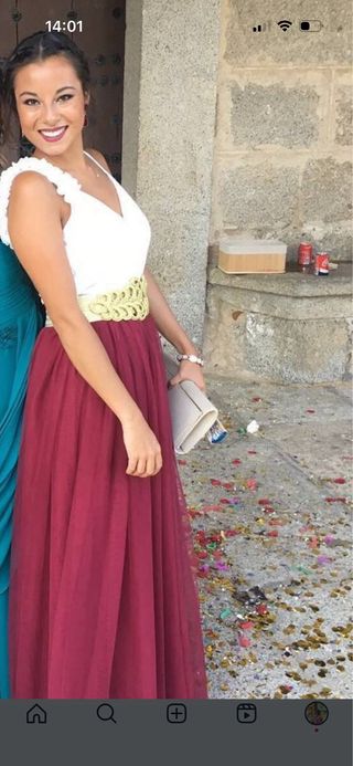 Falda larga tul granate