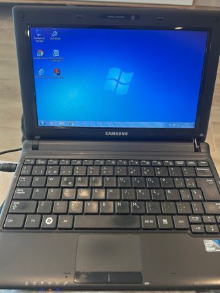 Portátil Samsung Negro modelo NP-N145 Plus
