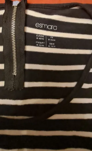 4 Camisetas Esmeralda Talla M