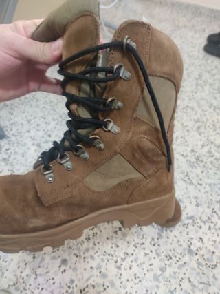 "Solo HOY "Botas Iturri Gore-Tex Talla 44