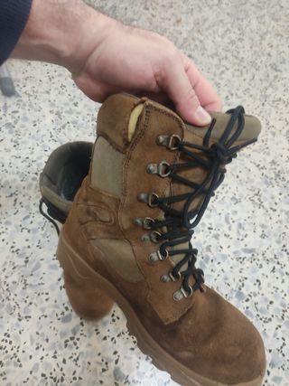 "Solo HOY "Botas Iturri Gore-Tex Talla 44