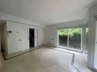 Casa pareada en alquiler en Piovera - Conde Orgaz en Madrid