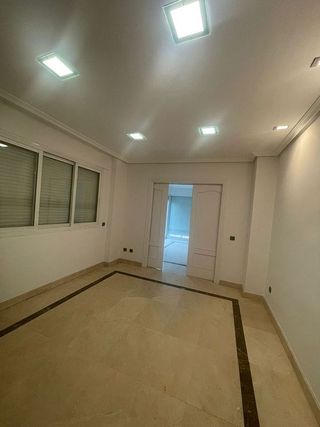 Casa pareada en alquiler en Piovera - Conde Orgaz en Madrid