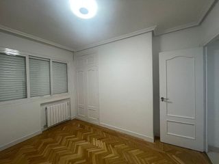 Casa pareada en alquiler en Piovera - Conde Orgaz en Madrid