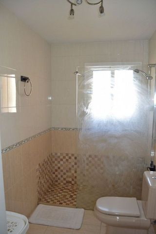 Casa adosada en alquiler en Zona Sohail en Fuengirola