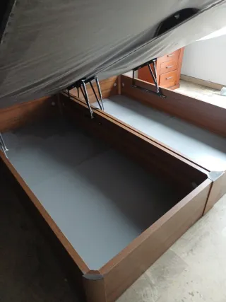 Canapé abatible madera y tela