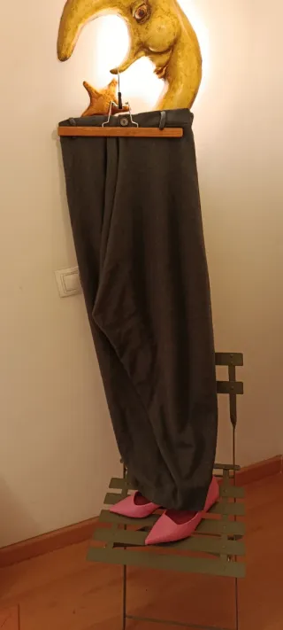 Vestido escote tipo pantalón de Zara