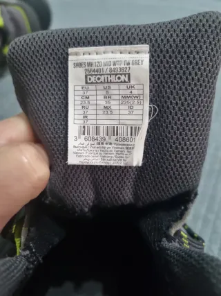 Botas de montaña impermeables