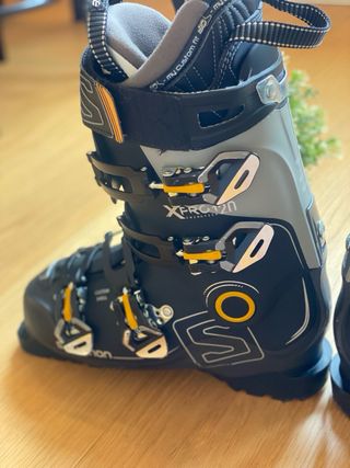 Salomon X PRO 120 All Mountain Ski Boots. 26 mm.