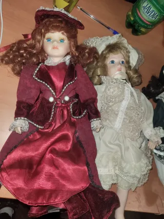 Set 4 Bambole Ceramica Vintage