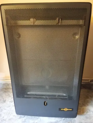 Estufa de Butano+ Botella de Gas Vacia