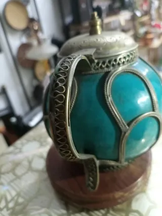 Tetera antigua turquesa y metal