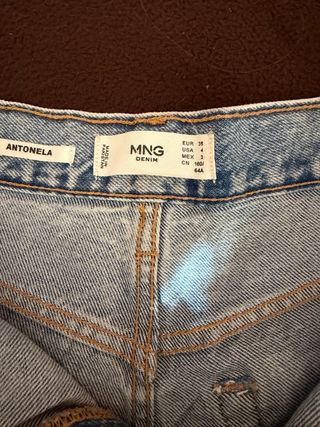 Pantalón vaquero ancho Mango