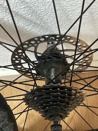 Ruedas ciudad 700cc Quando