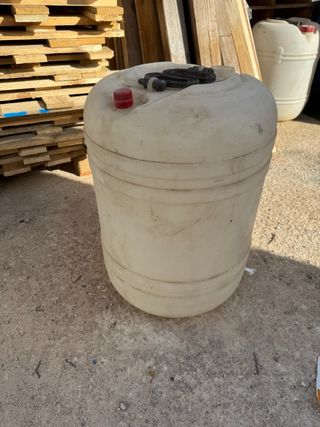 Bidones 50-60L con asas con o sin grifo