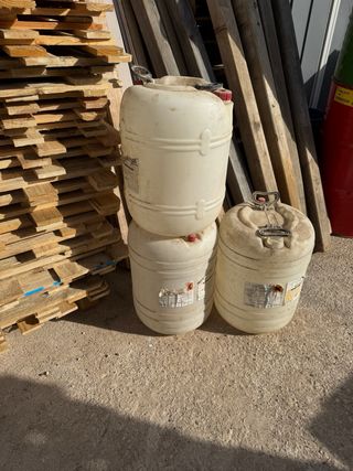 Bidones 50-60L con asas con o sin grifo