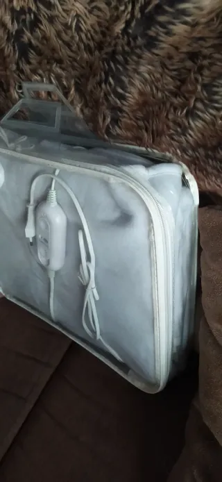 Manta Eléctrica Beige y Blanca