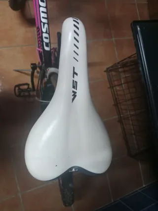 Bicicleta Cosmo 26 Negra y Rosa