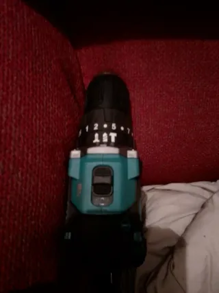 Taladro Makita DDF487 motor Brushless