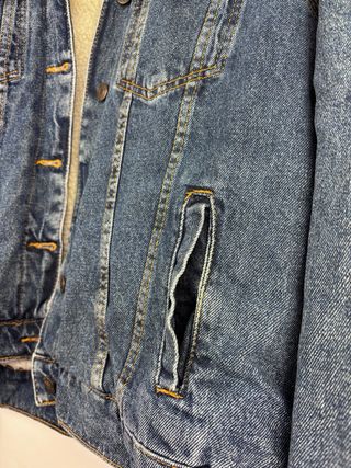 Chaqueta vaquera forrada de borreguito