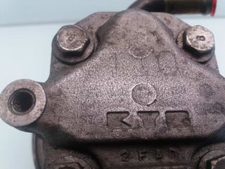 BOMBA DIRECCION AUDI A4 AVANT (B5) (2)