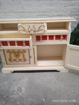 Taquillones de madera diferentes colores y estilos