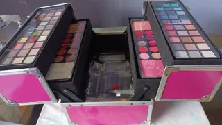Maletín de maquillaje profesional