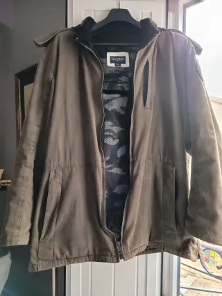 Chaqueta Triumph Talla XL