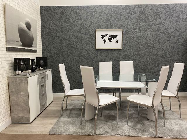 Mesa de comedor moderna cristal y metal