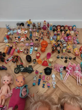 Lote de juguetes variados