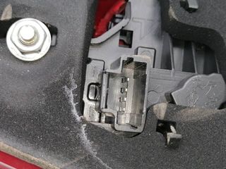 PILOTO TRASERO DERECHO PEUGEOT 607 (S1)