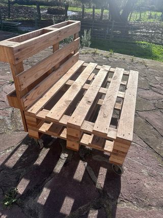 Asiento de Palets con Ruedas precio negociable!