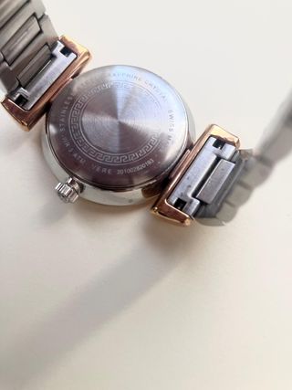 Reloj Versace V-motif Oro y Plata