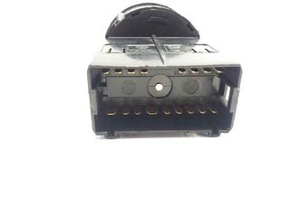 MANDO LUCES SKODA RAPID (2)