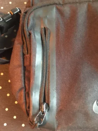 Bolso deportivo Nike negro