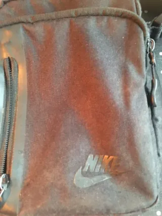 Bolso deportivo Nike negro