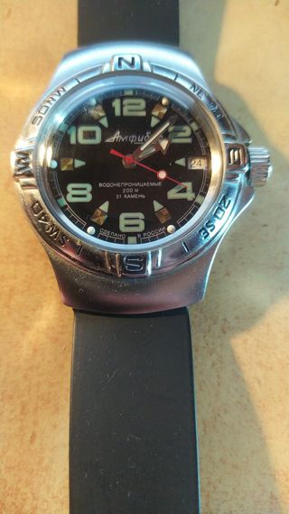 Reloj Vostok Amphibia Negro y Plateado