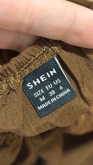 Crop top marrón fruncido manga larga