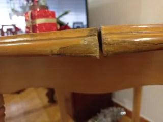 Mesa redonda extensible madera barniz claro