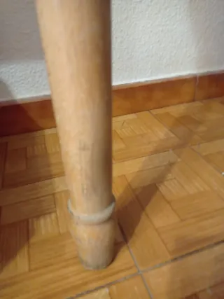 Mesa redonda extensible madera barniz claro