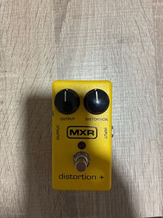MXR Distortion + Pedal de Guitarra