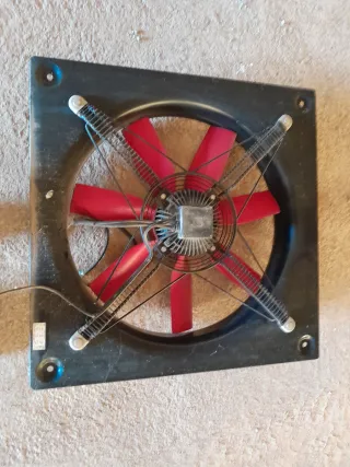 Ventilador Industrial Negro y Rojo cantidat 7 vent