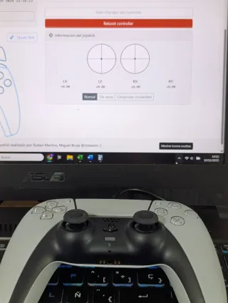 Mando PS5 Original con Joysticks Electromagnéticos