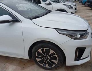 Carcasa del retrovisor derecho kia ceed gt 451344