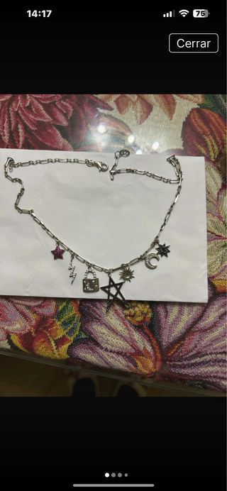 Collar de plata con charms