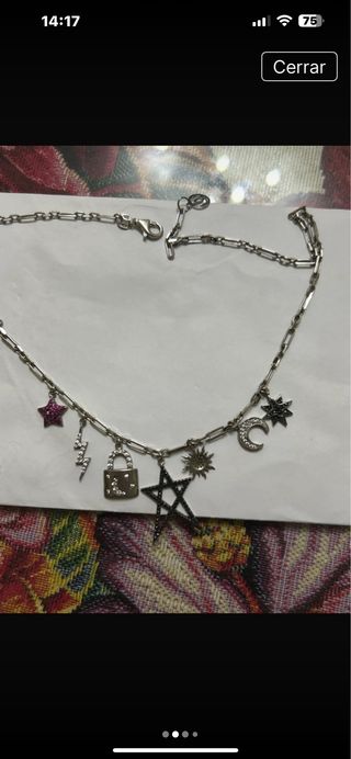 Collar de plata con charms