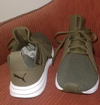 Zapatillas deportivas Puma color verde