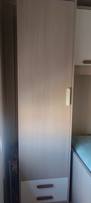 Dormitorio completo: cama nido, armario