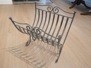 REVISTERO PLEGABLE RÚSTICO VINTAGE DE FORJA METAL