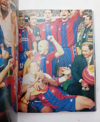 Libro Barça 2004 FC Barcelona